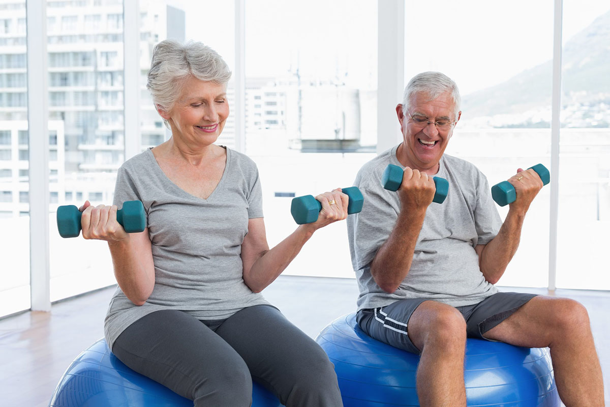 Clínica JandJ - Pilates para mayores de 60 años